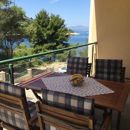 Apartment Maestral Rogač Esterno foto
