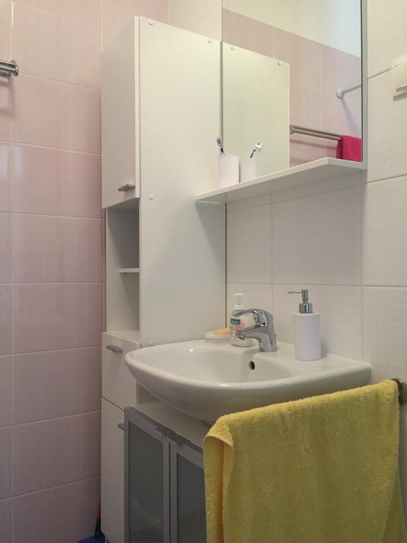 Apartment Maestral Rogač Esterno foto